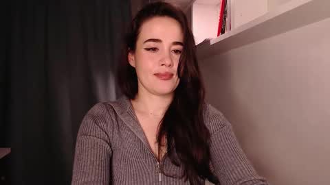 Snapshot of in_yan chatting on 24, 9, 2025 Lin online show from 24, 9, 2025