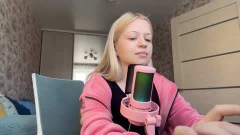 Snapshot of inamillsap chatting on 17, 2, 2026 Lola online show from 17, 2, 2026