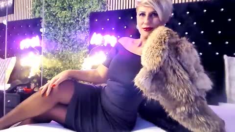 inanna_ishtar1 online show from 7, 10, 2025