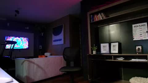 Inanna del Mar online show from 4, 2, 2026