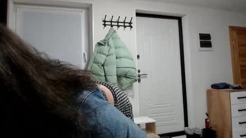 Della online show from 25, 2, 2026