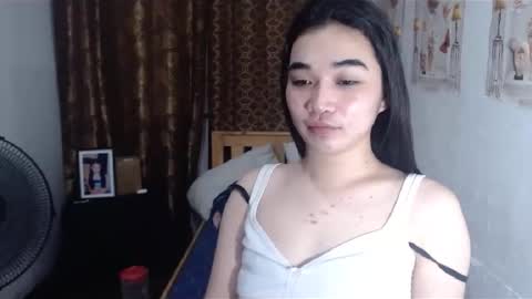 indestructabletrixie online show from 18, 1, 2025