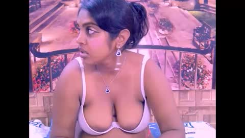Snapshot of indiandiva27 chatting on 14, 2, 2026 indiandiva27 online show from 14, 2, 2026
