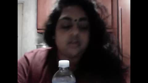 Snapshot of indianpooja1027 chatting on 28, 9, 2025 indianpooja1027 online show from 28, 9, 2025