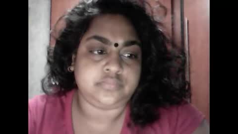 Snapshot of indianpooja1027 chatting on 1, 12, 2025 indianpooja1027 online show from 1, 12, 2025