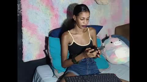 Snapshot of indianqueen5 chatting on 29, 11, 2025 indianqueen5 online show from 29, 11, 2025