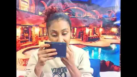 indiansexybutt4u2luv online show from 22, 3, 2026