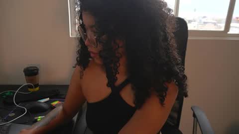 Snapshot of indicasatan chatting on 28, 12, 2024 Indicasatan online show from 28, 12, 2024