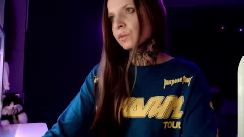 InesDesire online show from 27, 1, 2025