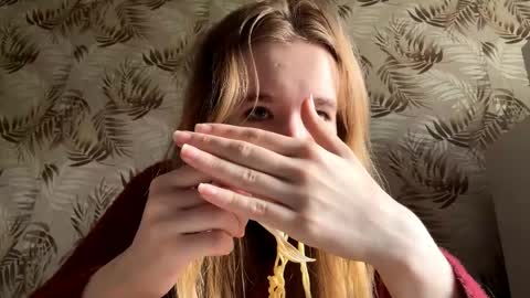 Snapshot of inespacheco chatting on 6, 6, 2026 Sofia online show from 6, 6, 2026