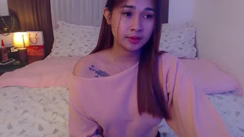 Snapshot of infernoglow_vex chatting on 26, 11, 2025 Ms. Vex online show from 26, 11, 2025