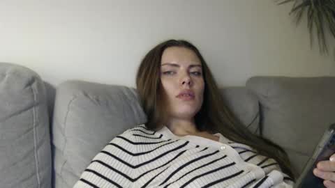 Sweet girl online show from 22, 1, 2025