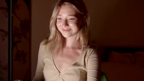 Alexa..  Inst     Fansly infinitysoul  online show from 4, 10, 2025