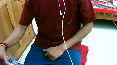 Snapshot of ingloriousuncut chatting on 5, 12, 2024 Inglorious Hairy Uncut online show from 5, 12, 2024