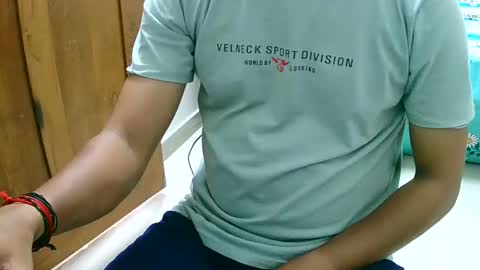 Snapshot of ingloriousuncut chatting on 4, 2, 2025 Inglorious Hairy Uncut online show from 4, 2, 2025