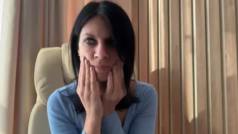 Snapshot of injaathome chatting on 21, 10, 2025 InjaAtHome online show from 21, 10, 2025
