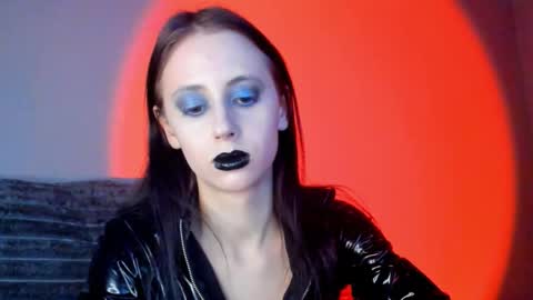 Snapshot of inner_light___ chatting on 20, 12, 2025 Venera online show from 20, 12, 2025