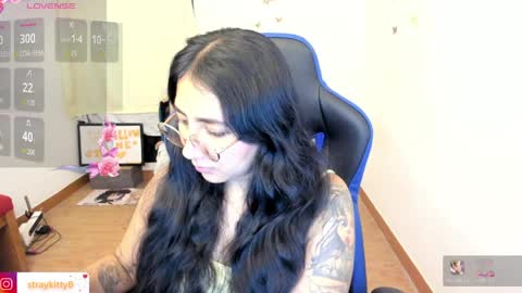 Luna        online show from 7, 4, 2026