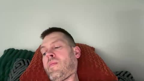 Snapshot of interestedhun chatting on 25, 5, 2026 InterestedHun online show from 25, 5, 2026