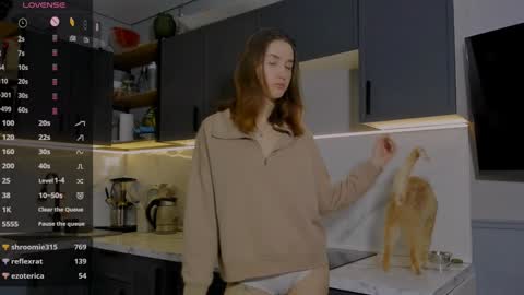 Snapshot of internetsexplorer chatting on 14, 12, 2024 Bernadette Join online show from 14, 12, 2024