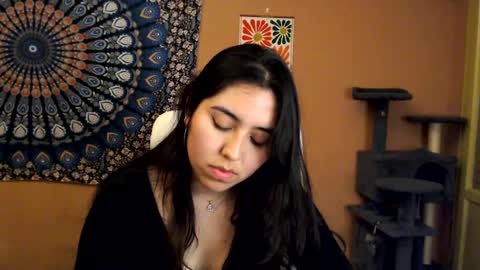 Snapshot of intimatetales chatting on 19, 2, 2025 Africa online show from 19, 2, 2025