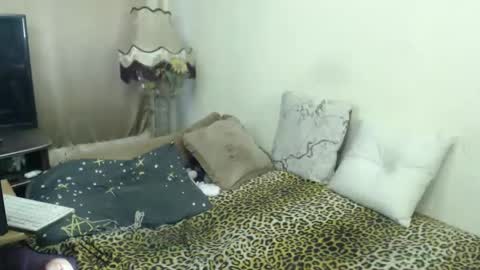 irenalegs online show from 8, 12, 2024