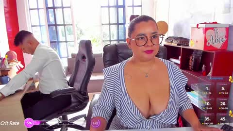 Snapshot of ireneandgeorge chatting on 14, 1, 2025 IRENE EVANS And Mr. George online show from 14, 1, 2025