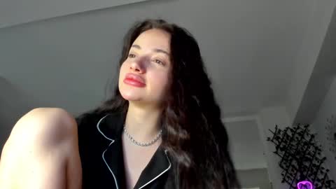 Ir s room online show from 14, 2, 2025