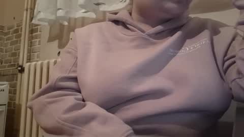 IrinnaK online show from 25, 2, 2025