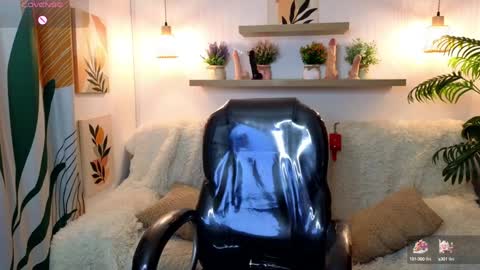 Snapshot of iris_cam_ chatting on 31, 1, 2025 iris  online show from 31, 1, 2025