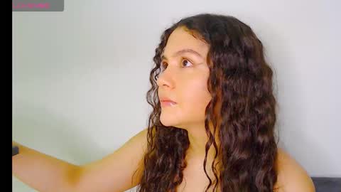 Instagram iris caprice online show from 21, 12, 2025