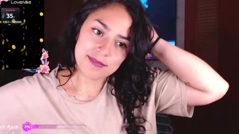 Snapshot of iris_colette chatting on 5, 6, 2026 iris_colette online show from 5, 6, 2026