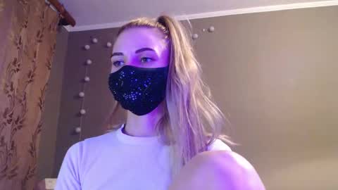 Lily online show from 15, 9, 2025