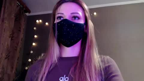 Lily online show from 21, 3, 2026