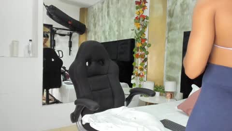 Iris Fit online show from 2, 2, 2025