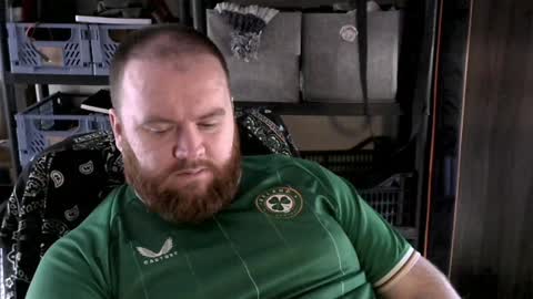 twitter theirishman205 online show from 19, 12, 2024