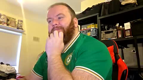 twitter theirishman205 online show from 13, 10, 2025