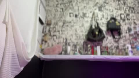 iriss_fox online show from 12, 4, 2026