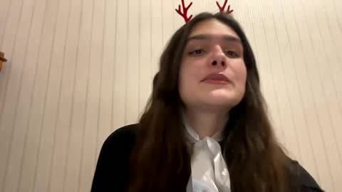 Snapshot of irisss31 chatting on 8, 12, 2024 irisss31 online show from 8, 12, 2024