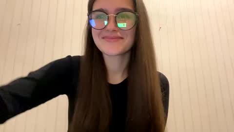 Snapshot of irisss31 chatting on 3, 1, 2025 irisss31 online show from 3, 1, 2025