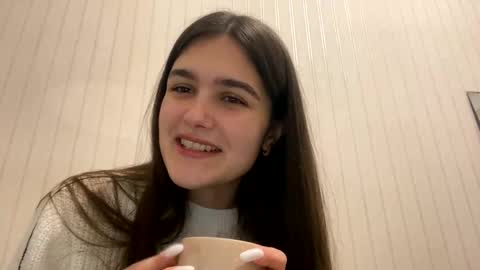 Snapshot of irisss31 chatting on 4, 2, 2025 irisss31 online show from 4, 2, 2025