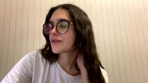 Snapshot of irisss31 chatting on 13, 2, 2025 irisss31 online show from 13, 2, 2025