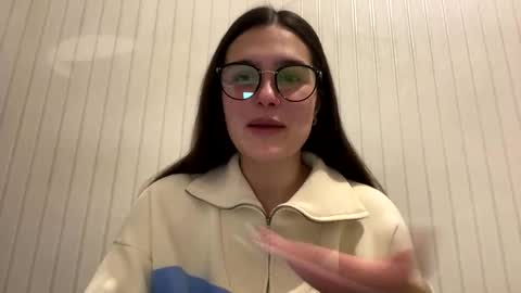 Snapshot of irisss31 chatting on 22, 2, 2025 irisss31 online show from 22, 2, 2025