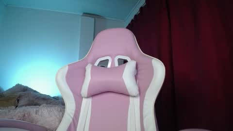 Snapshot of isa_emeralds chatting on 12, 9, 2025 Isabella online show from 12, 9, 2025