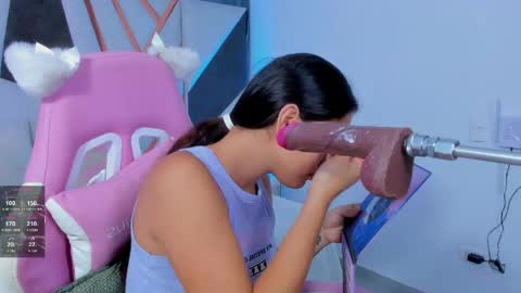 isa_kolins online show from 7, 3, 2026