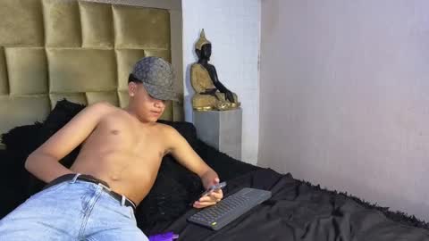 Isaac  online show from 6, 1, 2026