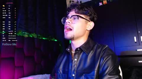 Isaac Saenz. online show from 17, 12, 2024