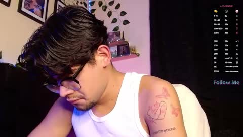 Isaac Saenz. online show from 17, 2, 2025