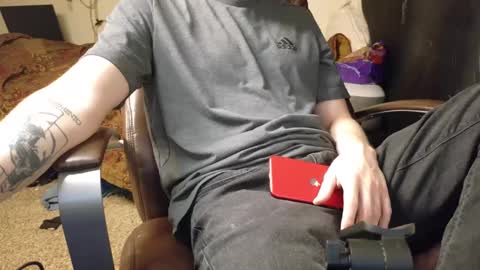 Snapshot of isaac_sheffield chatting on 10, 1, 2025 isaac online show from 10, 1, 2025