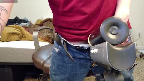 Snapshot of isaac_sheffield chatting on 20, 1, 2025 isaac online show from 20, 1, 2025